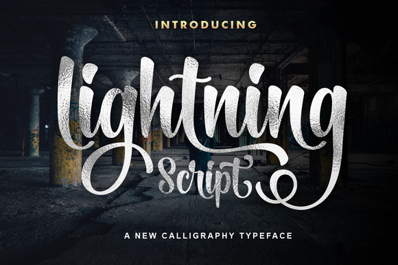 Lightning Script: A Beautiful Handwritten Typeface for Designers